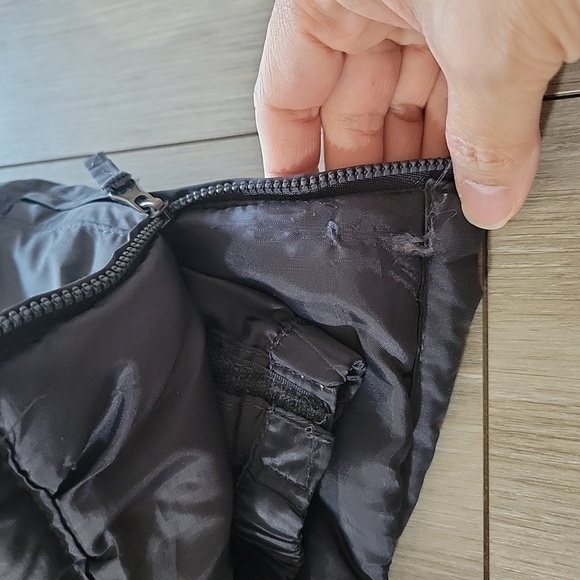 4yr old Snow bib - Picture 6 of 6